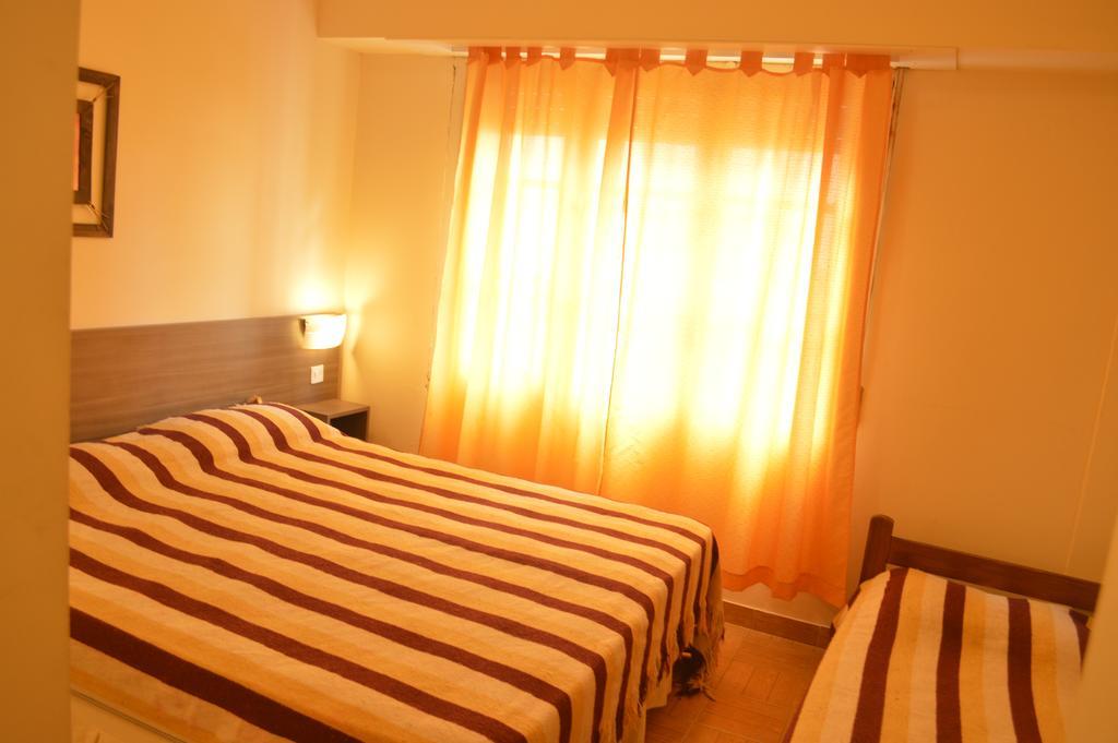 Hotel Luis III Мар дел Плата Екстериор снимка