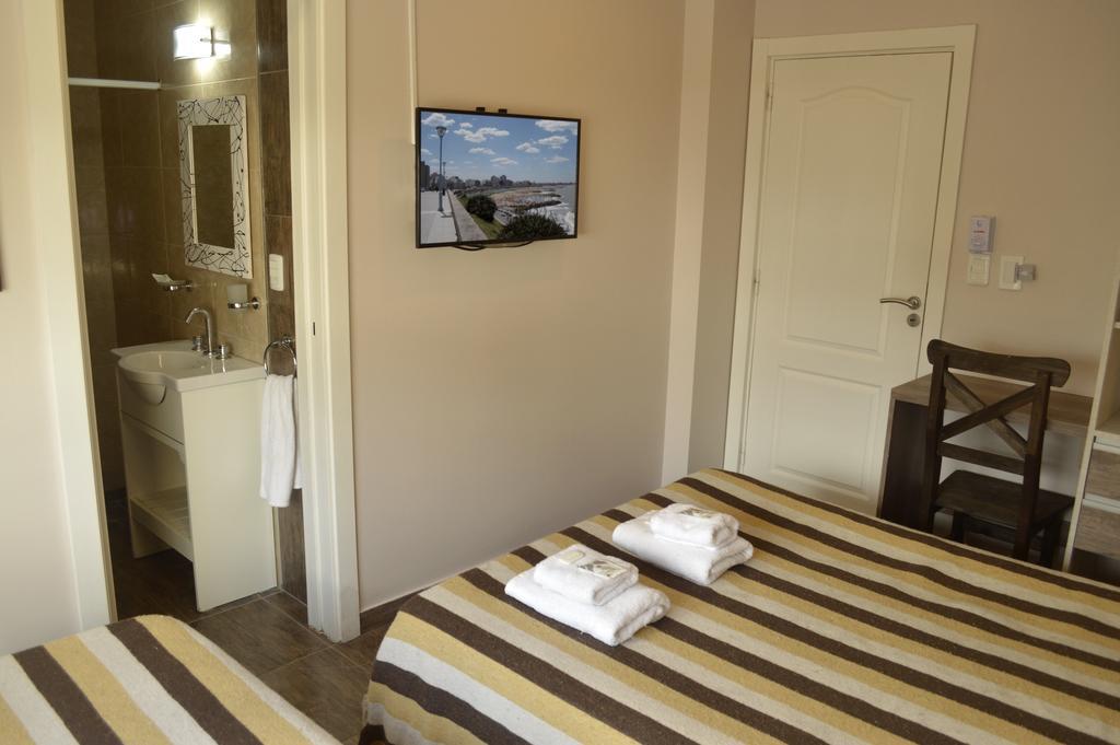 Hotel Luis III Мар дел Плата Екстериор снимка