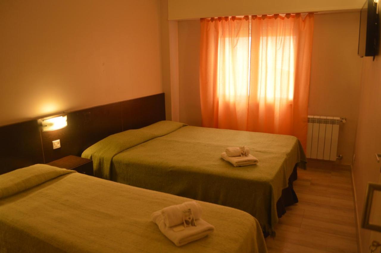 Hotel Luis III Мар дел Плата Екстериор снимка