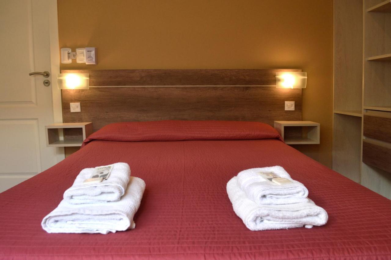 Hotel Luis III Мар дел Плата Екстериор снимка